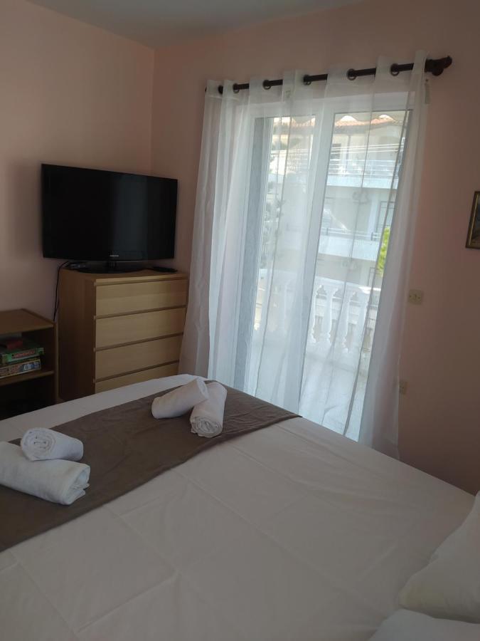 Anestis Apartment Акрата Экстерьер фото